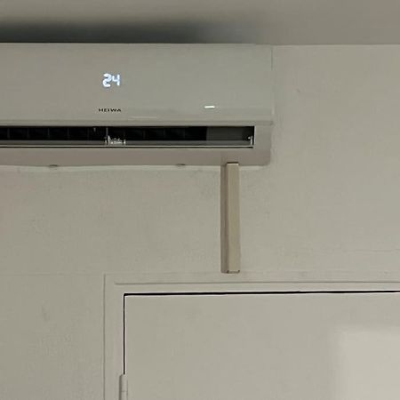 Appartement Hyper Centre Climatise Salon-de-Provence Kültér fotó